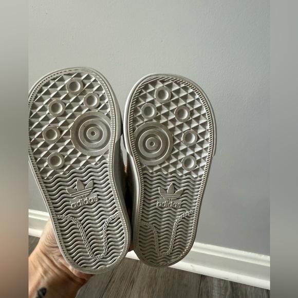 Adidas Sneakers Velcro Straps Confetti White Multi Color Size 5.5 Toddler Baby - Picture 9 of 13